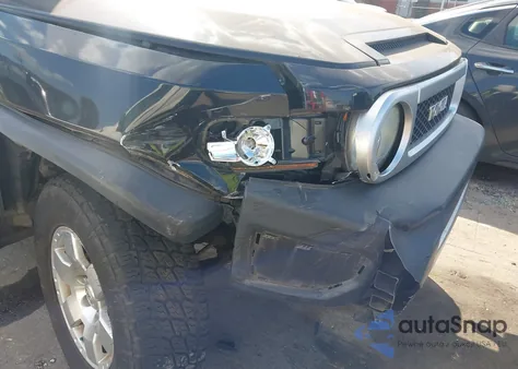 2007 Toyota Fj Cruiser from USA, damaged, VIN JTEBU11F270006930